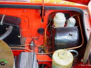 Image 20/46 de MG MGB GT V8 (1975)