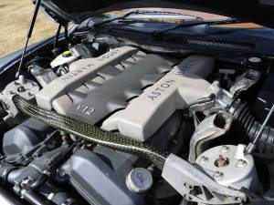 Bild 17/100 von Aston Martin V12 Vanquish (2003)