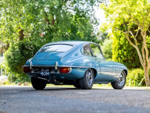 Bild 25/50 von Jaguar E-Type (2+2) (1969)