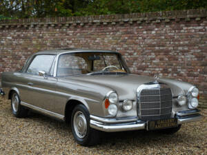 Image 50/50 of Mercedes-Benz 280 SE (1968)