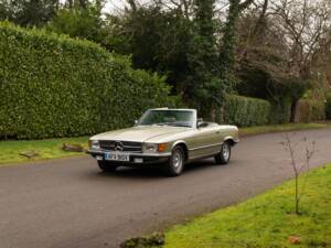 Bild 12/29 von Mercedes-Benz 350 SL (1980)