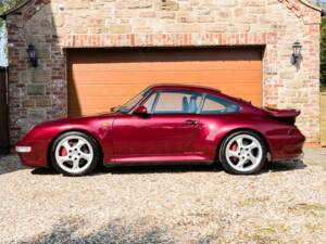 Image 12/57 of Porsche 911 Turbo (1995)