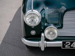 Image 42/50 of Aston Martin DB 2&#x2F;4 Mk I DHC (1954)
