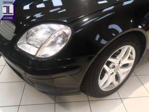 Image 15/72 de Mercedes-Benz SLK 200 Kompressor (2003)