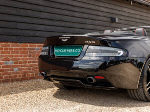 Bild 31/66 von Aston Martin DB 9 GT Volante (2016)