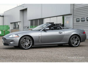 Image 14/24 de Jaguar XK 4.2 (2008)