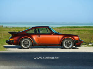 Bild 1/28 von Porsche 911 Turbo 3.3 (1988)