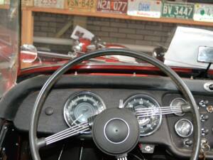 Image 6/18 of Triumph TR 3A (1958)