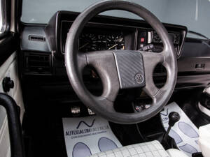 Afbeelding 22/35 van Volkswagen Golf Mk I Convertible 1.5 (1983)