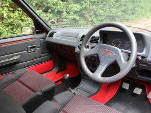 Imagen 8/17 de Peugeot 205 GTi 1.6 (1989)