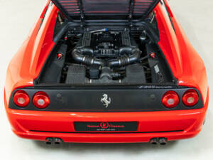 Image 58/83 of Ferrari F 355 Berlinetta (1996)