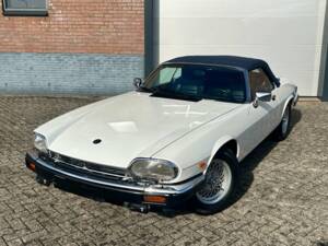 Bild 1/7 von Jaguar XJS 5.3 V12 (1988)