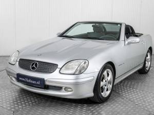 Image 19/50 de Mercedes-Benz SLK 200 Kompressor (2001)
