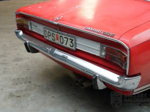 Image 31/50 of Opel Commodore 2,5 GS&#x2F;E (1970)