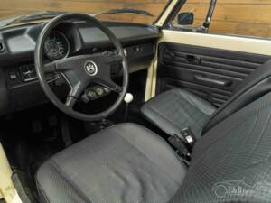 Immagine 12/19 di Volkswagen Maggiolino 1600 (1973)