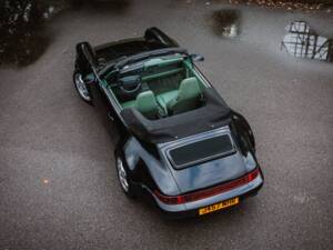 Afbeelding 4/8 van Porsche 911 Carrera 2 (1992)