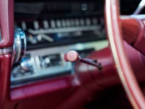 Bild 131/200 von Cadillac Coupe DeVille (1968)