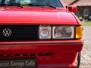 Image 6/40 de Volkswagen Scirocco II GT (1990)