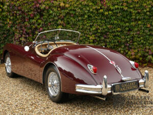 Immagine 2/50 di Jaguar XK 140 SE-C OTS (1956)