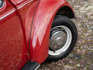 Image 2/38 of Volkswagen Beetle 1300 A (1967)