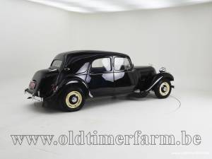 Image 2/15 of Citroën Traction Avant 11 BN Normale (1952)