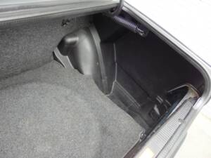 Immagine 65/98 di Mercedes-Benz 190 E 2.3-16 (1985)