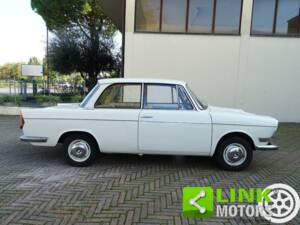 Image 5/10 de BMW 700 LS Luxus (1963)