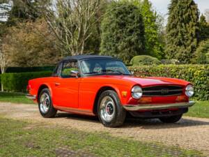 Afbeelding 18/50 van Triumph TR 6 (1974)