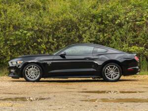 Imagen 5/50 de Ford Mustang GT 5.0 V8 (2015)