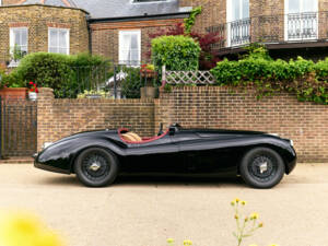 Image 21/22 of Jaguar XK 120 OTS (1951)