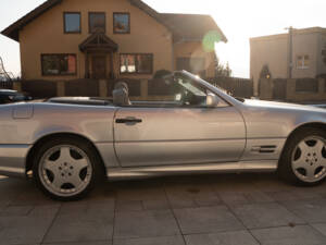 Bild 19/75 von Mercedes-Benz SL 500 (1997)