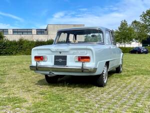 Image 15/37 de Alfa Romeo Giulia Super 1.6 (1965)