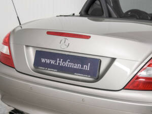 Immagine 22/50 di Mercedes-Benz SLK 200 Kompressor (2007)