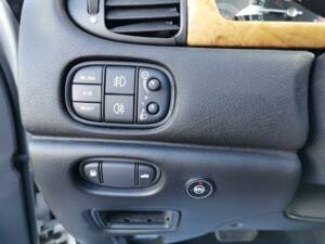 Image 10/47 de Jaguar S-Type 2.5 V6 (2005)