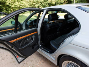 Bild 16/31 von BMW 528i (1996)
