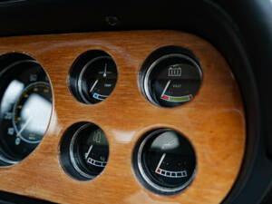 Bild 15/42 von Ford Escort 1300 (1975)