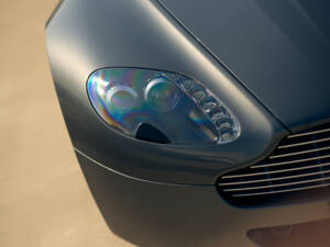 Image 5/14 of Aston Martin V8 Vantage (2007)