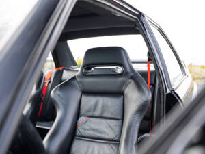 Image 43/91 de BMW M3 Sport Evo (1990)