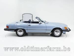 Image 9/15 de Mercedes-Benz 560 SL (1986)