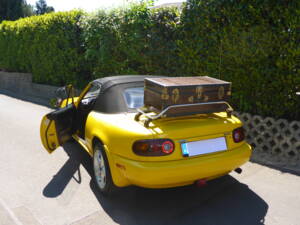 Immagine 32/56 di Mazda MX-5 1.6 (1995)