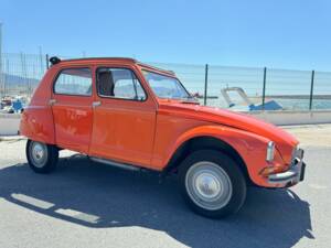 Image 1/4 of Citroën Dyane 6 (1969)