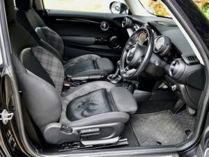 Bild 26/49 von Mini Cooper S (2017)