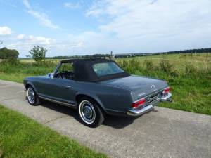 Mercedes-Benz 230 SL Roadster (W 113) 1965