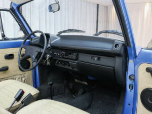 Bild 8/19 von Volkswagen Käfer 1303 LS (1978)