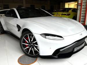 Imagen 1/50 de Aston Martin Vantage V8 (2019)