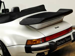 Image 16/19 de Porsche 911 Turbo 3.3 Flatnose (1989)