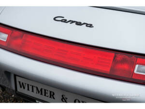 Image 20/29 of Porsche 911 Carrera (1994)