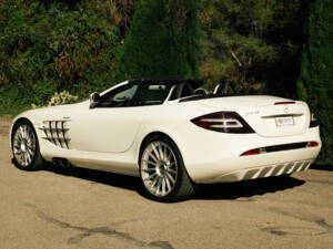 Image 17/17 of Mercedes-Benz SLR McLaren (2008)