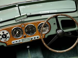 Bild 21/37 von Aston Martin DB 2 Vantage DHC (1953)
