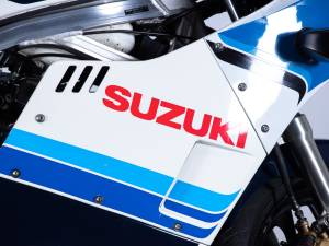 Image 31/50 de Suzuki DUMMY (1986)